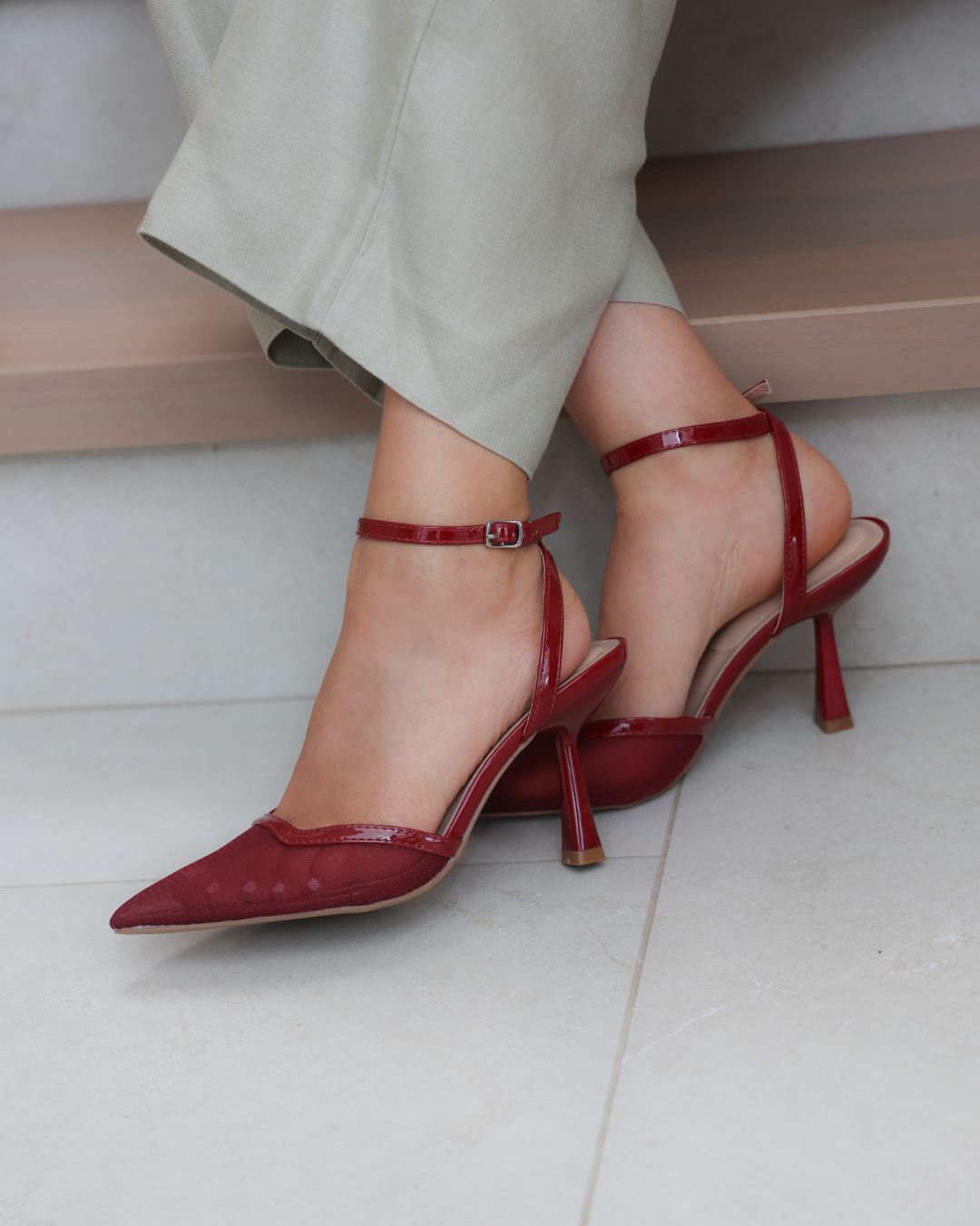 272AR Zapatilla Sintético Malla Vino