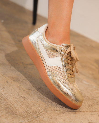 148I Tenis Casual Sintético Oro/Blanco