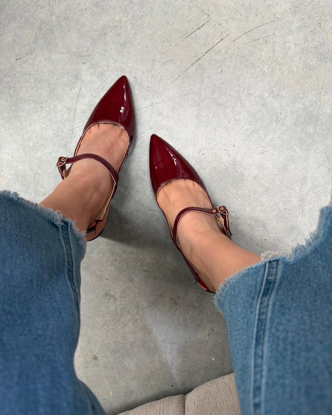 70390 Zapatilla Sintético Charol Vino