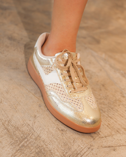 148I Tenis Casual Sintético Oro/Blanco