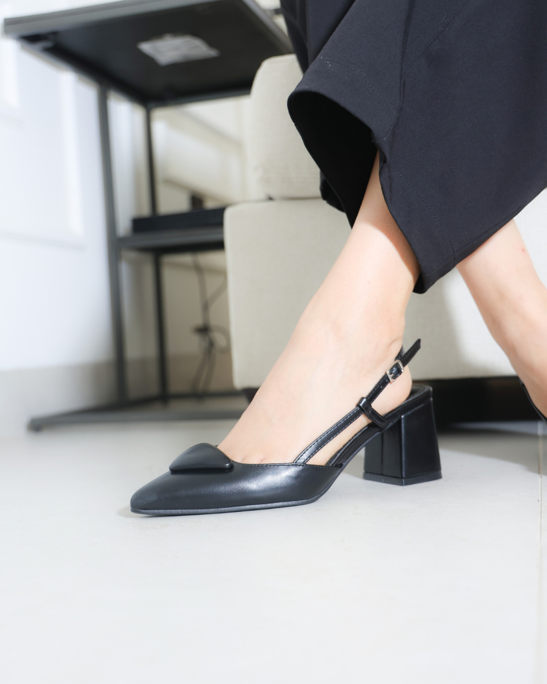 315AR Zapatilla Sintético Negro