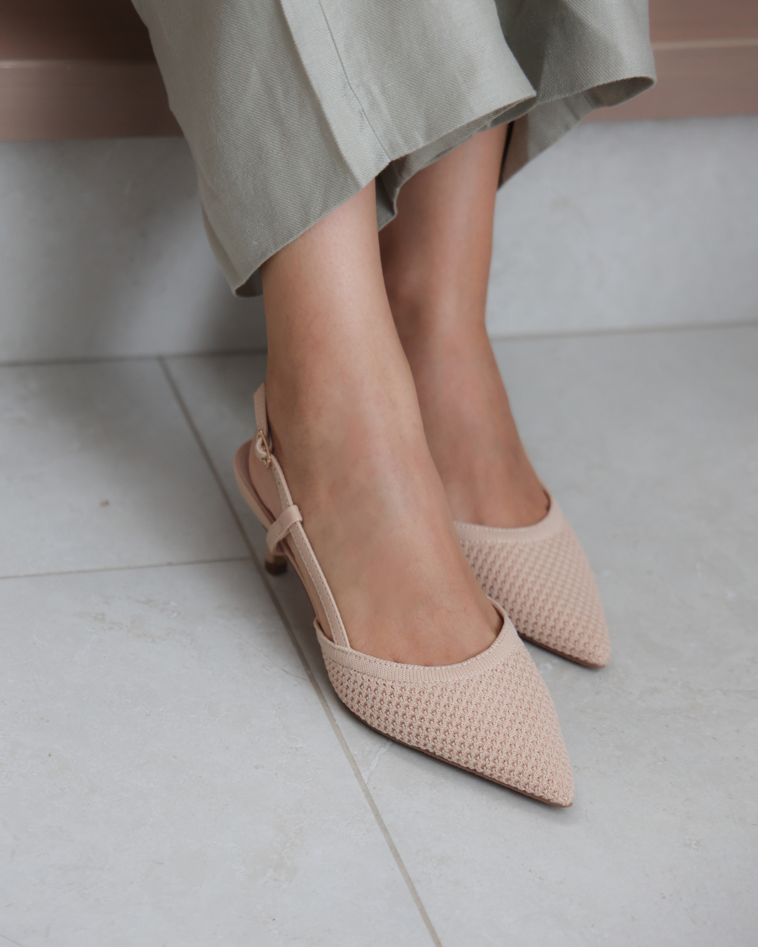 273AR Zapatilla Textil Nude