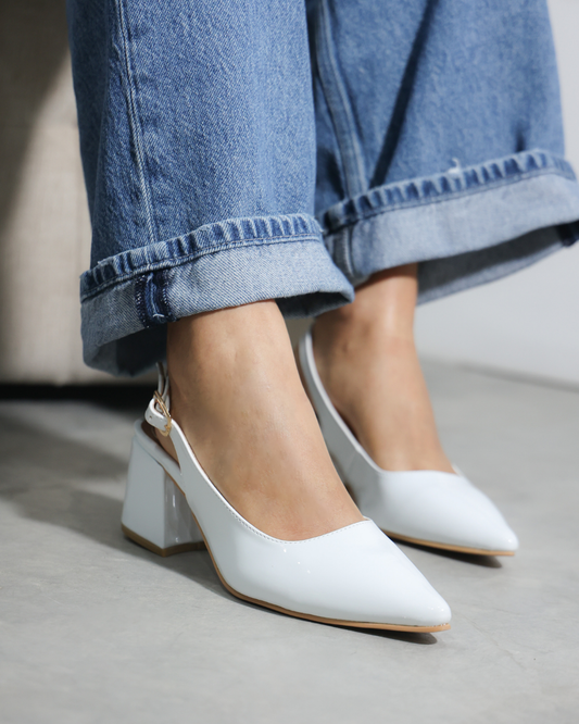 852R Zapatilla Charol Blanco