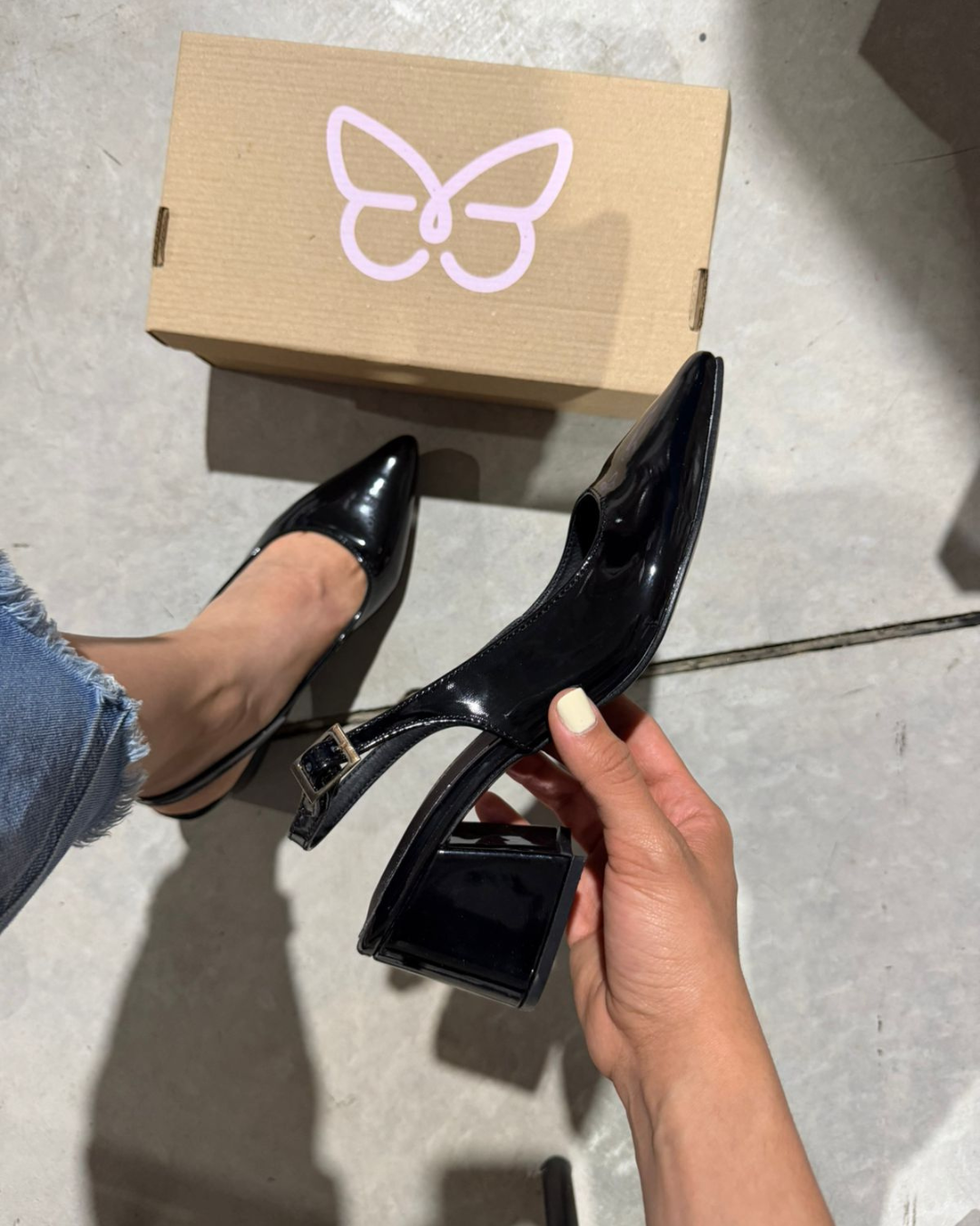 852R Zapatilla Sintético Charol Negro