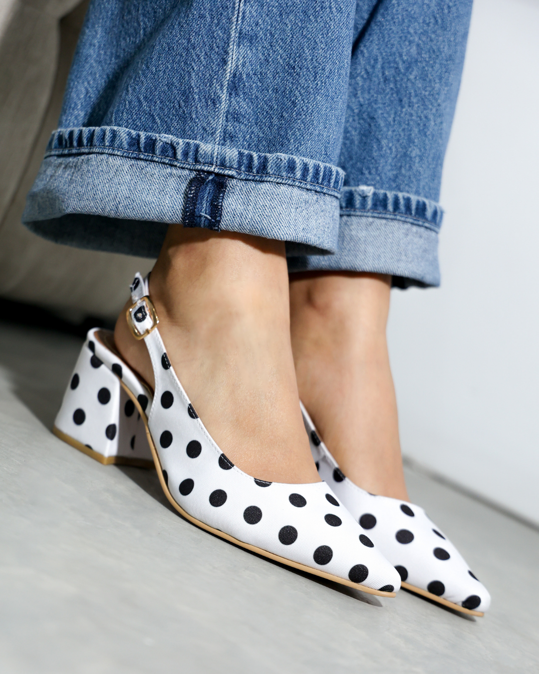852R Lunares Vintage Polka Blanco/Negro