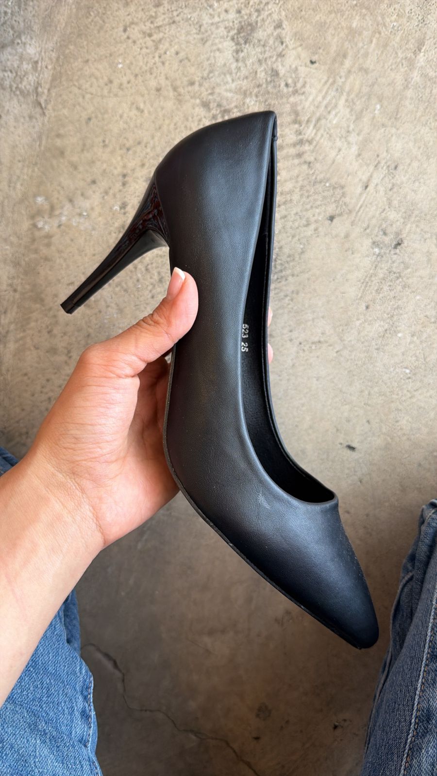 523A Zapatilla Sintético Negro