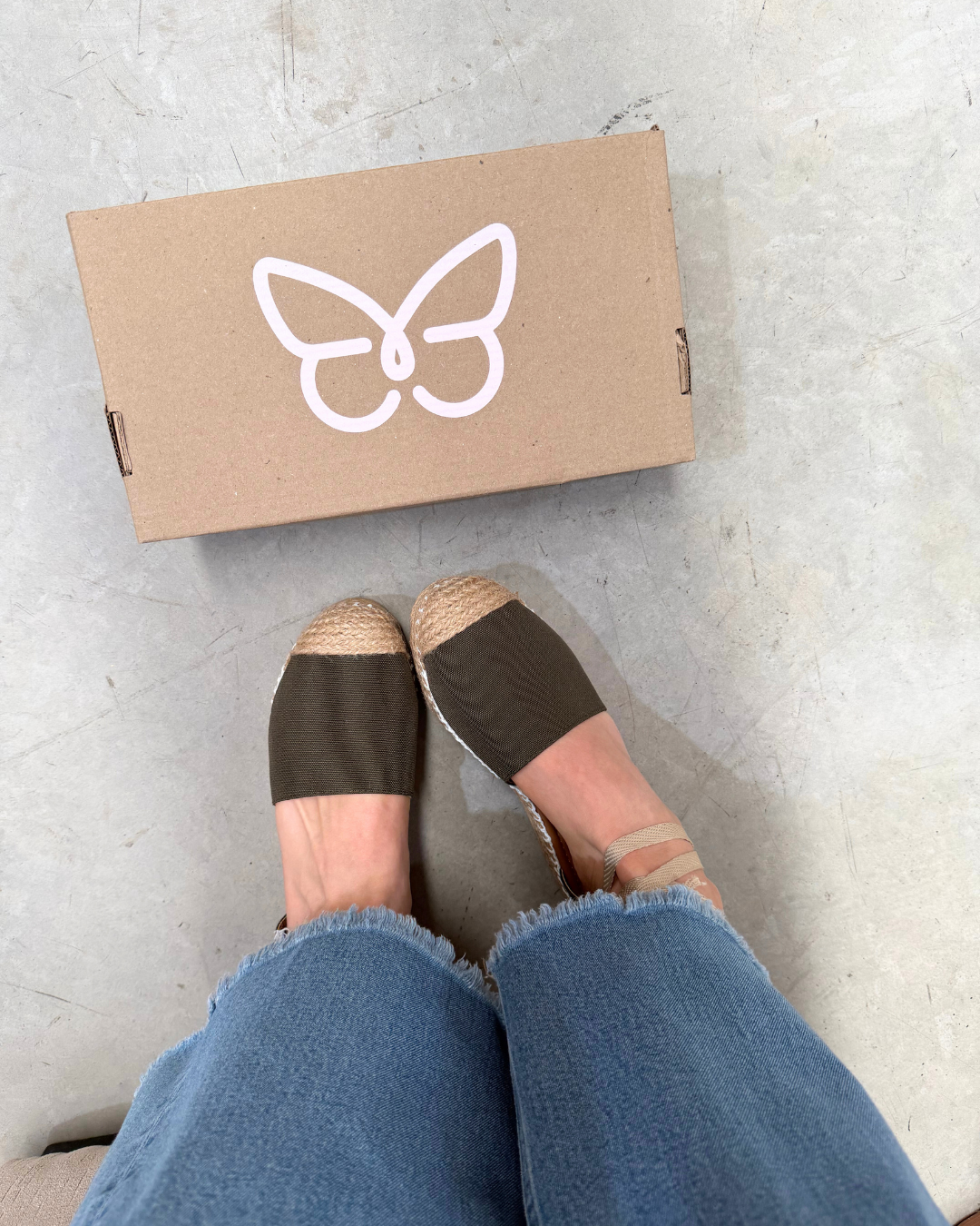 131D Casual Textil Musgo