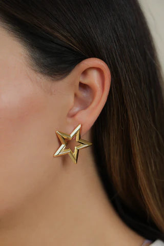 Estrella Aretes Oro