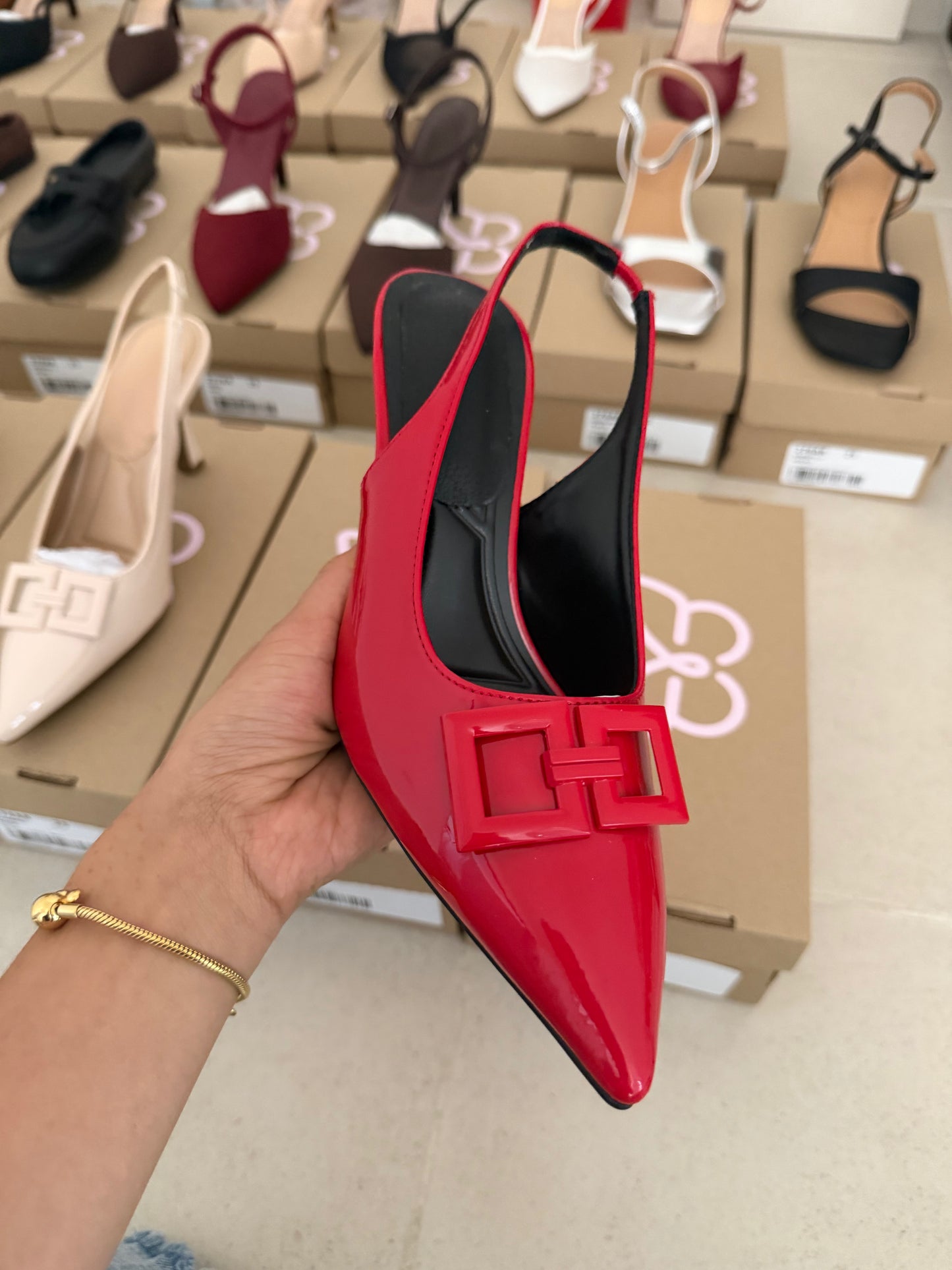 274AR Zapatilla Sintético Charol Rojo