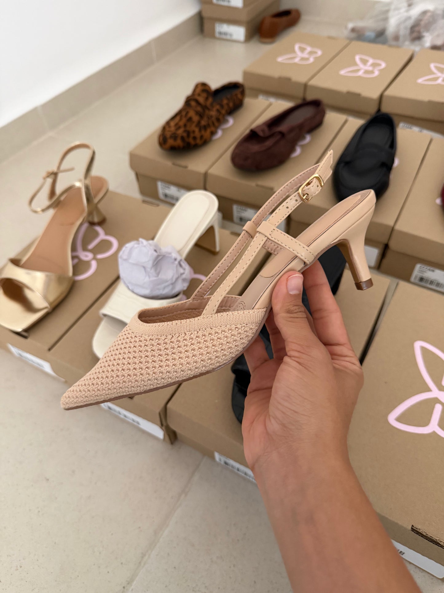273AR Zapatilla Textil Nude
