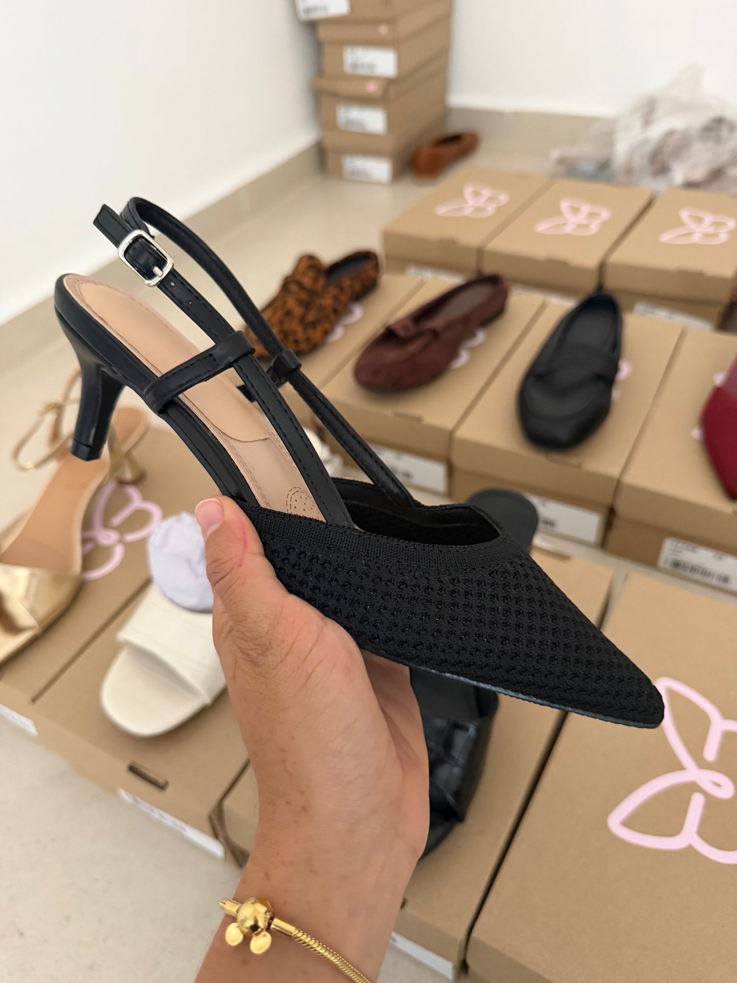 273AR Zapatilla Textil Negro