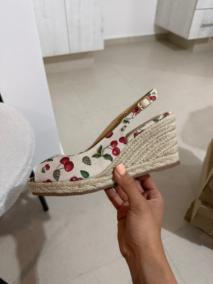 261AR Sandalia Textil Beige/Vino