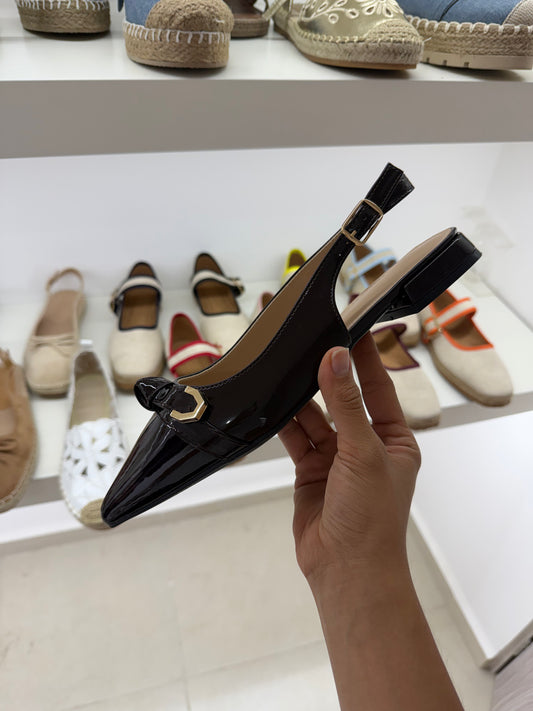 267AR Zapatilla Sintético Charol Café