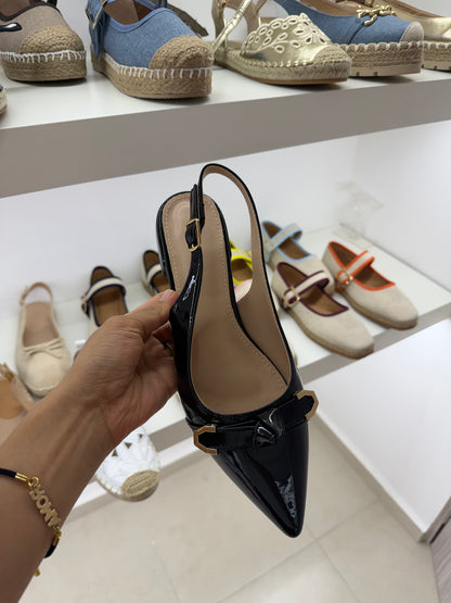 267AR Zapatilla Sintético Charol Negro