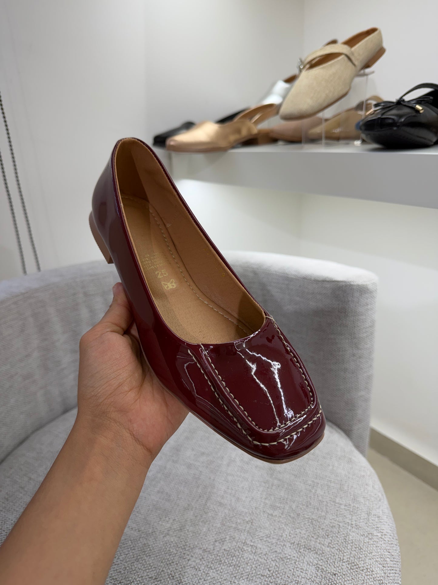 4079R Casual Sintético Charol Vino