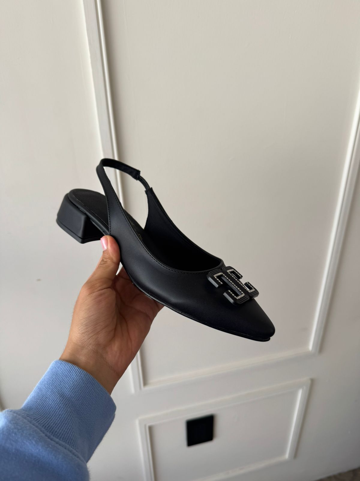 2507R Nairobi Negro
