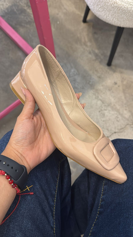30040 Zapatilla Charol Neutro