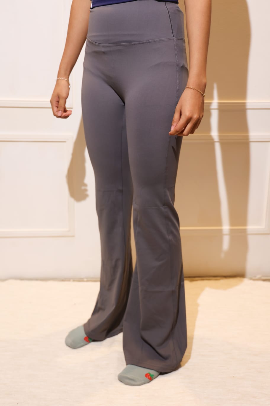 68206 Pantalon Gris