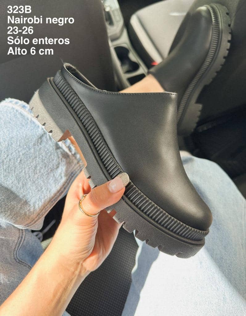 323B Nairobi Negro - Mayoreo Calzado AndyCASUAL